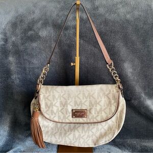 Michael Michael Kors Signature Canvas Shoulder Bag